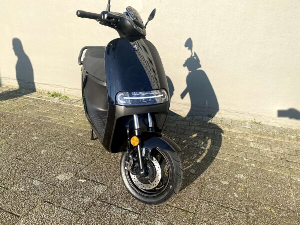 Segway E300SE Launch Edition Elektrische Motorscooter - Afbeelding 12