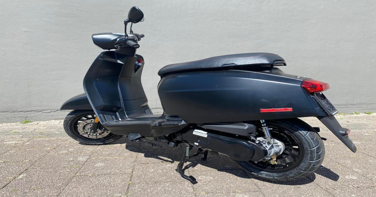 Lambretta V-Special 50 Flex Mat Zwart 45km - Afbeelding 6