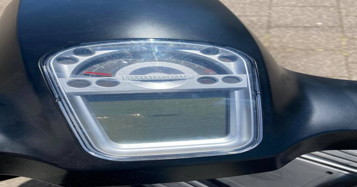 Lambretta V-Special 50 Flex Mat Zwart 45km - Afbeelding 9